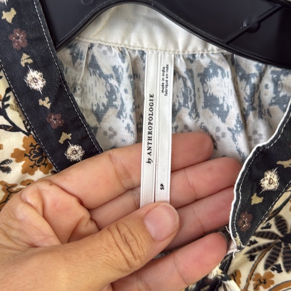 Anthropologie Pleated Puff-Sleeve Blouse – Size Small - Picture 7 of 8